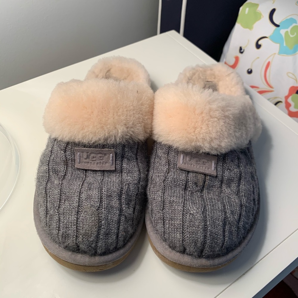 Grey knit authentic ugg slippers